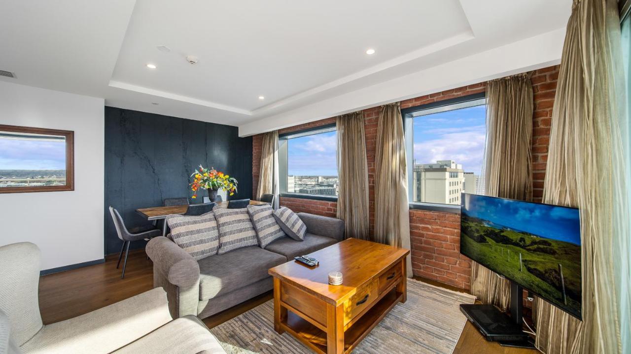 Central City View With Free Valet Parking Christchurch Exterior foto