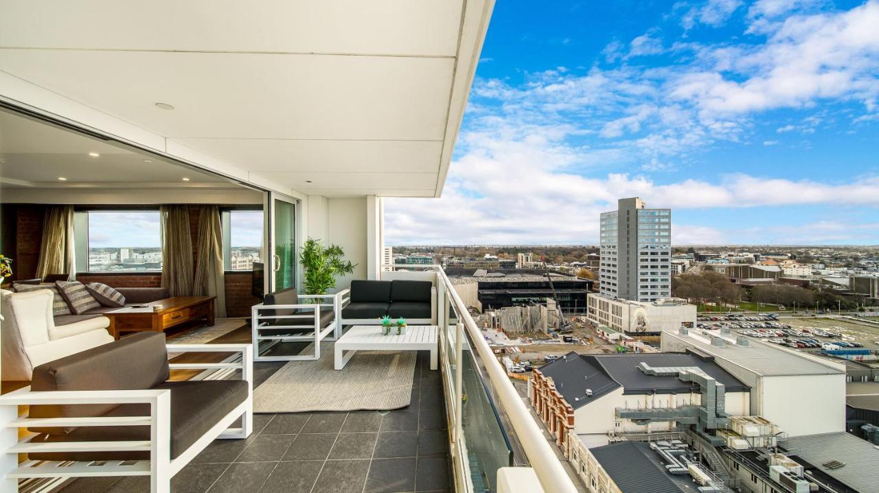 Central City View With Free Valet Parking Christchurch Exterior foto